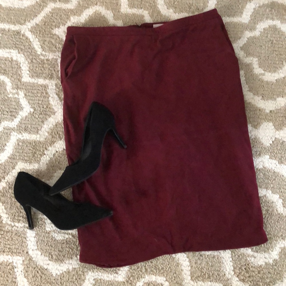 Eva Mendes skirt!